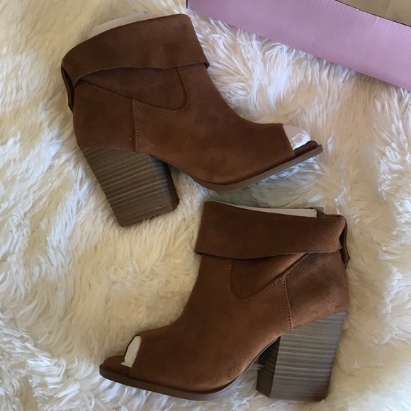 POP Block Heel Booties size 7.5 - Picture 1 of 5